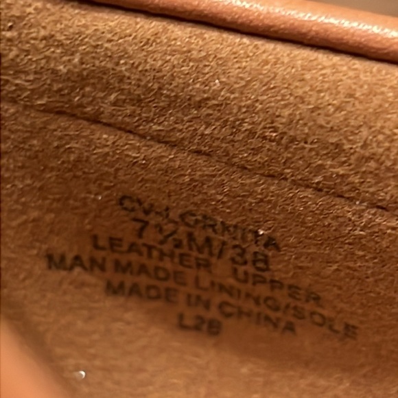 Crown Vintage Lornita Flat Loafers - Picture 12 of 13
